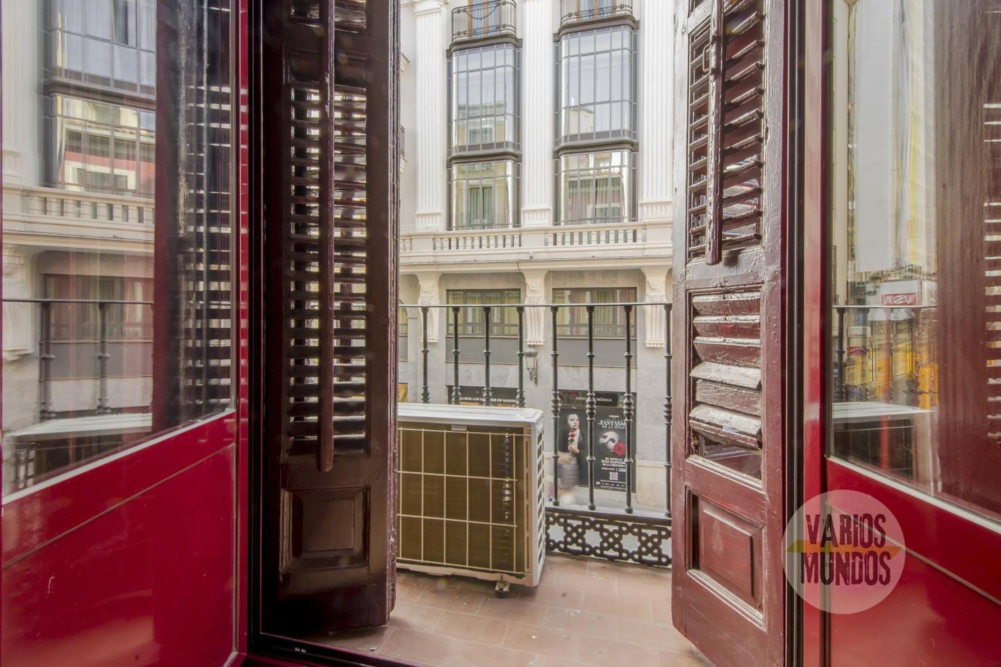 Madrid A Tus Pies Para 4, Carretas 25 Екстериор снимка